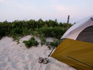 how to prepare for a beach camping trip